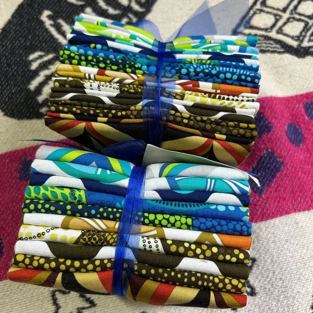 Greta Lynn Quilting Fabric 10 Fat Quarters Bundle Set of 2 Abstract Print